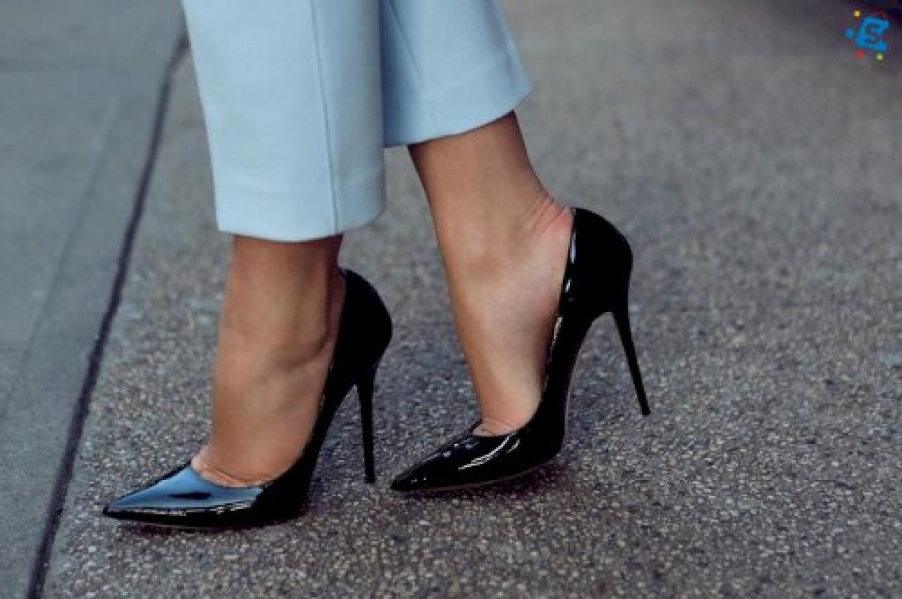 Here Are 5 Top Benefits of Wearing High Heels for Women