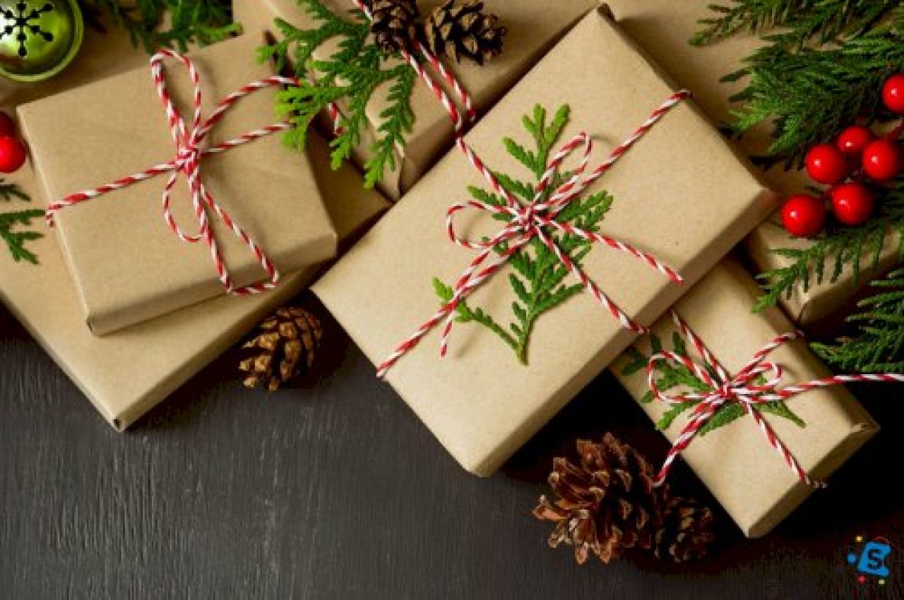 Best Christmas Gift Ideas for Family and Friends.