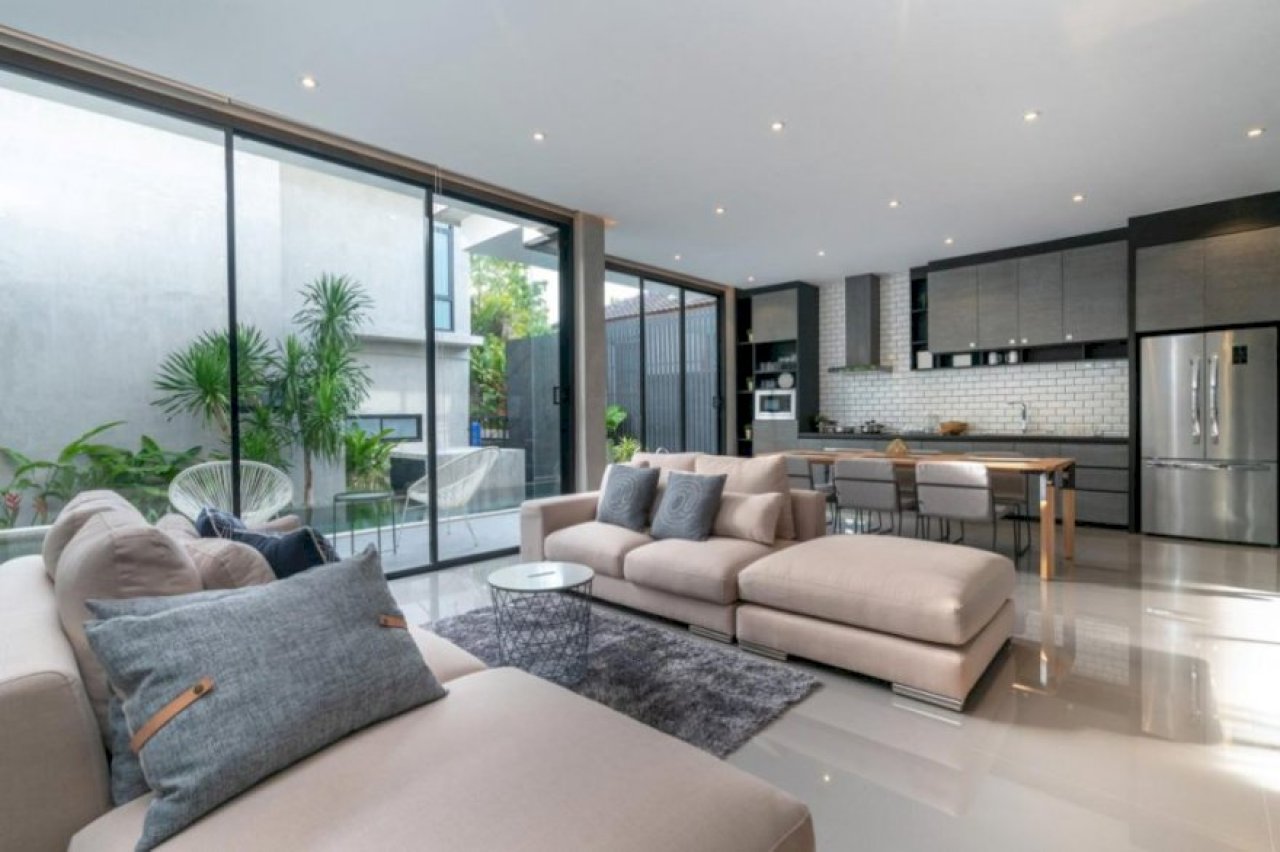 Five Ways to Furnish Your New Home on a Budget.