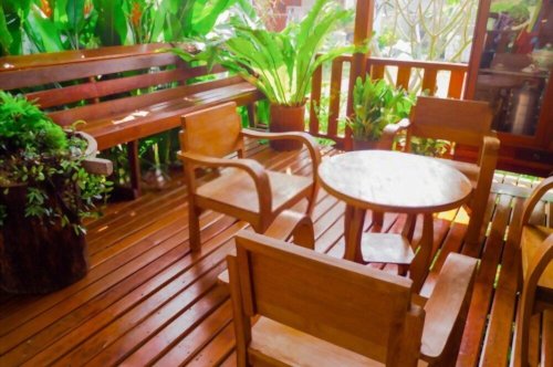 TIPS ON HOW TO MAINTAIN HOME FURNITURES