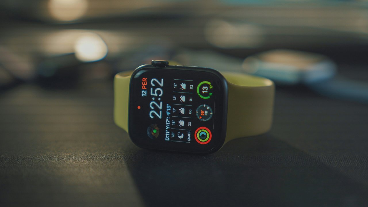 Smartwatches: More Than Just a Fashion Accessory