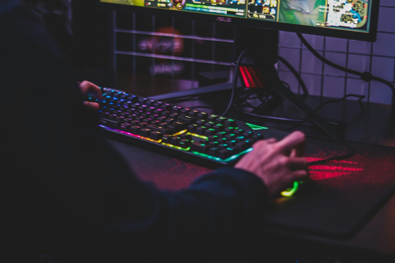 The Rise of Custom Mechanical Keyboards in Gaming and Productivity