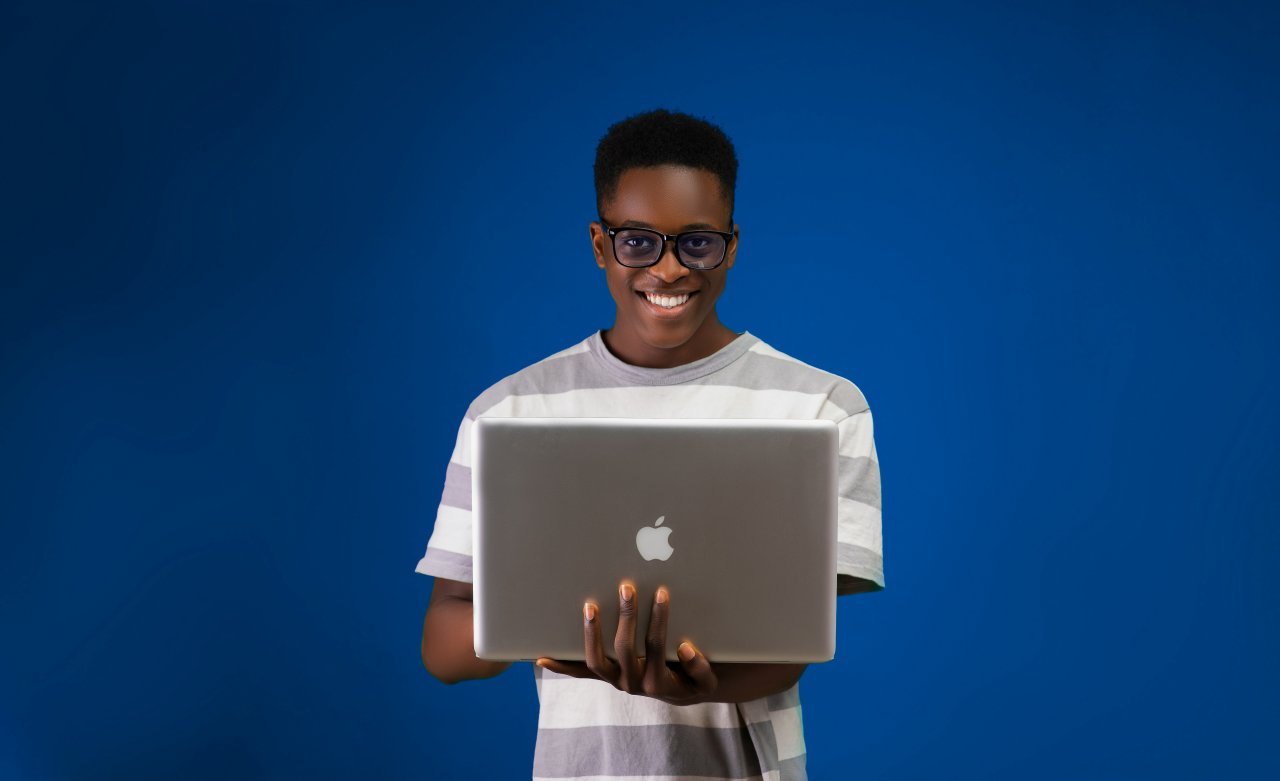 Gen Z Tech Buying Habits in 2025 – What They Want