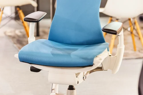 Work Smarter, Sit Better: Why It’s Time to Make the Switch to Ergonomic Furniture