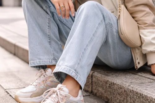 How to Sell Sneakers & Streetwear Online (2026 Guide)