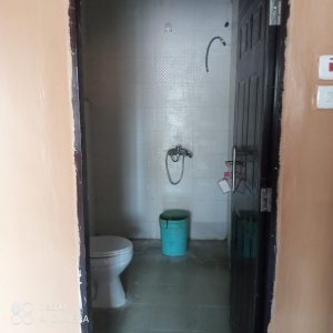 Newly build Standard 3bed @ Ire Akari estate, Akala express. 9