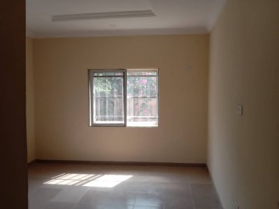 Tastefully finished 4 bedroom duplex and 2 bedroom flat at Iyaganku GRA, Ibadan