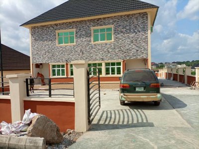 A wing of semi detached house of 2 bedroom at kolapo ishola GRA available for rent.