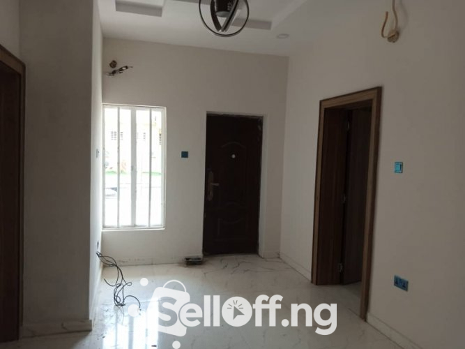 Newly built 4 bedroom detached duplex for sale at Jericho GRA, self compound.