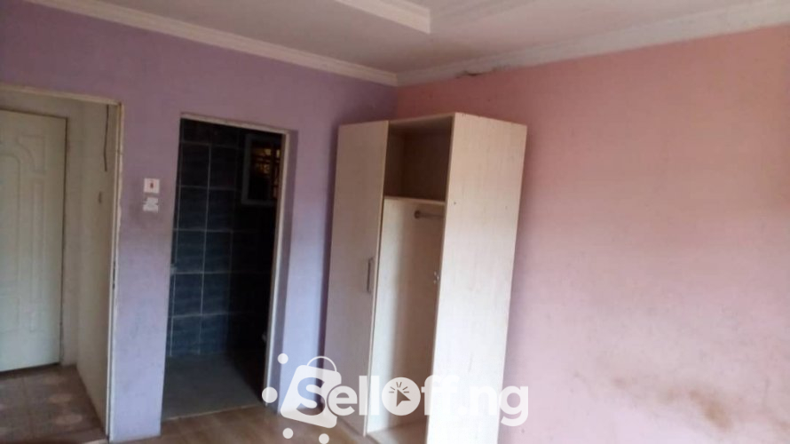 2 BEDROOM BUNGALOW AT ALAUBOSA GRA PHASE 1 FOR RENT.
