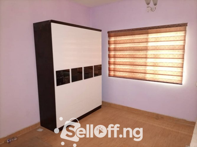 A wing of semi detached house of 2 bedroom at kolapo ishola GRA available for rent.
