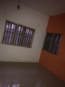 3 bed room apartment at  Bovas oluyole, Ibadan. 3