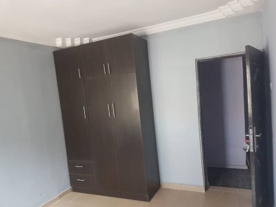 Newly renovated 3bed room flat with all modern facilities @ Abegunde Off Orita challenge, Ibadan. 7