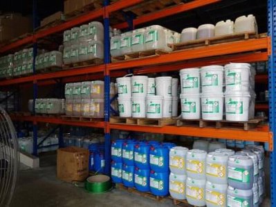 Laundry and dry cleaning chemical