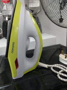 Daewood steam iron.