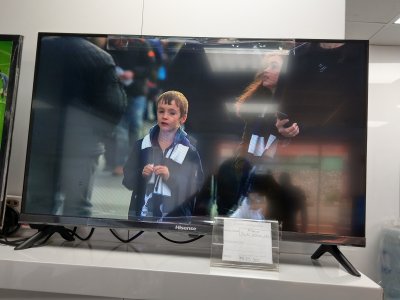 Hisense television with LED display( Model 32'' A5100)