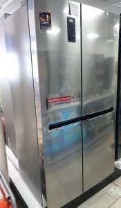 Brand new LG Refrigerator with Inverter Linear compressor. 9