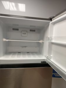 Hisense refrigerator - 375L(REF 490R LD) 4