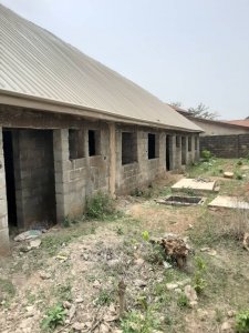 3 flats of 2 nos of 3 bedrooms and 1 no of  2 bedrooms by the back fence of DSS estate in Ile-Tuntun available for sale.