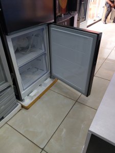 SAMSUNG REFRIGERATOR (329LITRES WITH BOTTOM FREEZER)