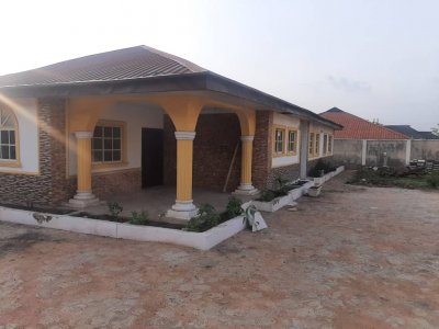 Self Compound of 4 rooms Bungalow at golden palace, oluyole extension.
