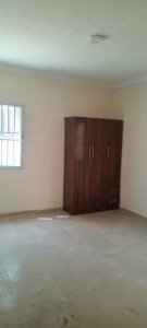 Newly built 3 bedroom flat at Felele Straight, Ibadan. 5