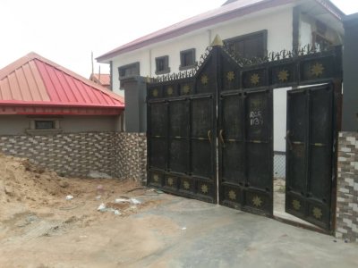 To let: 3bedroom flat at Olusoji, Oluyole estate off Akala Express, Ibadan.