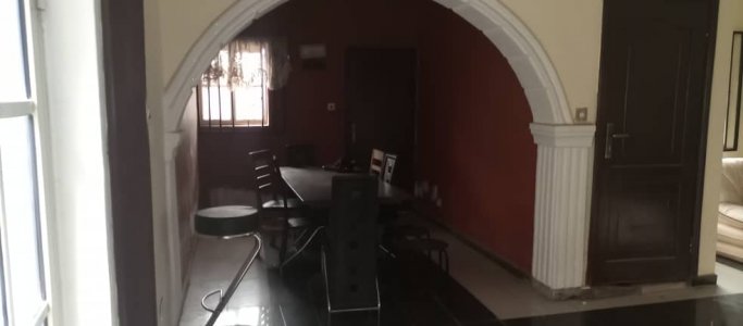 4 bedrooms duplex  all rooms ensuite at orange gate oluyole Sharp corner. 4