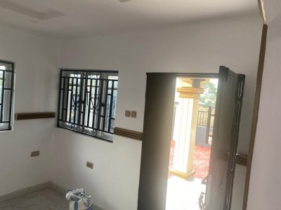 Newly built  3bedroomFlat  with modern facilities for rent at jankata kuola