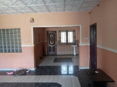 3 bed room apartment at orange gate Oluyole ( 2 in a compound )