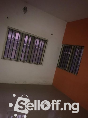 3 bed room apartment at  Bovas oluyole, Ibadan.
