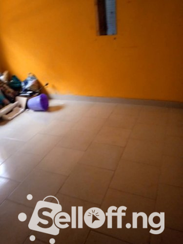 2 bedroom flats at Challenge, Ibadan.