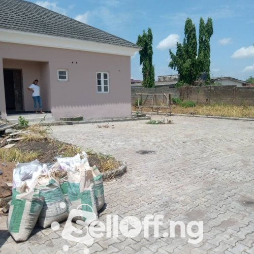 2 bedroom self compound at Oluyole, Arre, Ibadan.