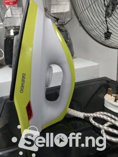 Daewood steam iron.