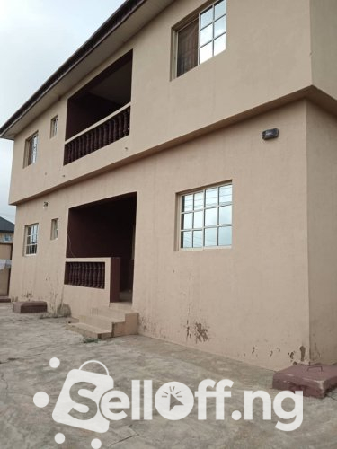 Modern 3 Bedroom Flat With All Facilities At Cele Rainbow (off tiper garage road)