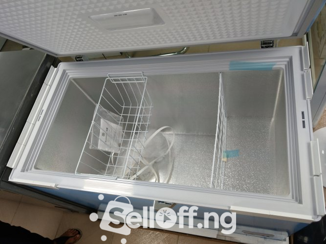 Scanfrost Deep Freezer (FRZ 3fl 300 pre)