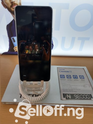 Techno Camon  17P phone.