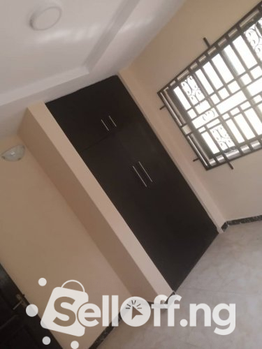 3 bed rooms apartment at elebu oluyole.