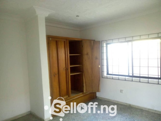 Newly built modern 2 & 3  bedroom bungalow at New garage