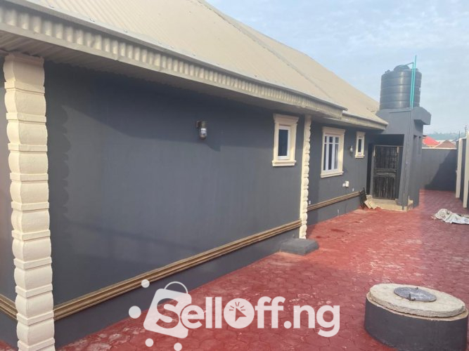 Newly built  3bedroomFlat  with modern facilities for rent at jankata kuola