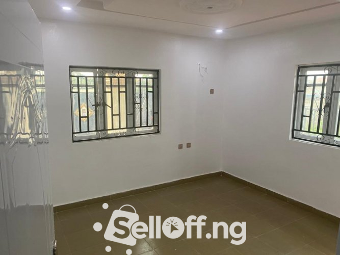 Newly built  3bedroomFlat  with modern facilities for rent at jankata kuola