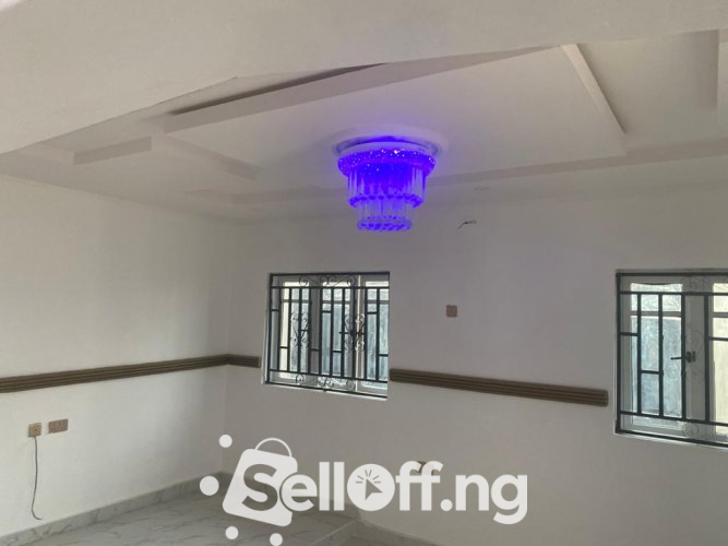 Newly built  3bedroomFlat  with modern facilities for rent at jankata kuola