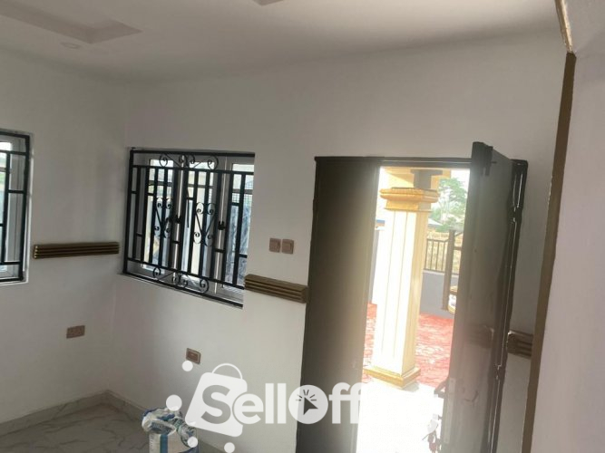Newly built  3bedroomFlat  with modern facilities for rent at jankata kuola