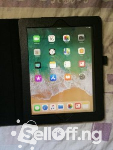 Neat Uk used iPad Pro 9.7 128gb