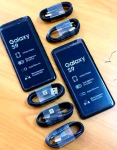 Direct USA Samsung S9 with 128gb.