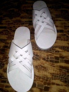 White Meshed palm Slippers
