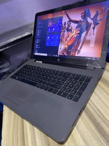 Hp 15 6th Gen Core i3 9