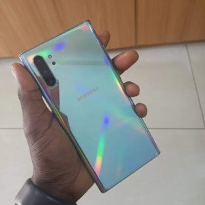 Samsung Galaxy note 10 plus 3