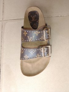 Louis Vuitton Peking Stock