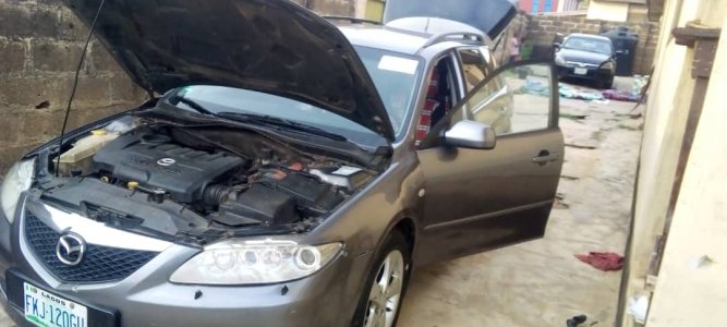 Very neat Mazda at giveaway price 11